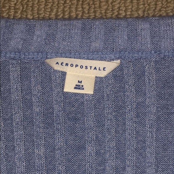 Blue long sleeve from aeropostale - Picture 3 of 4